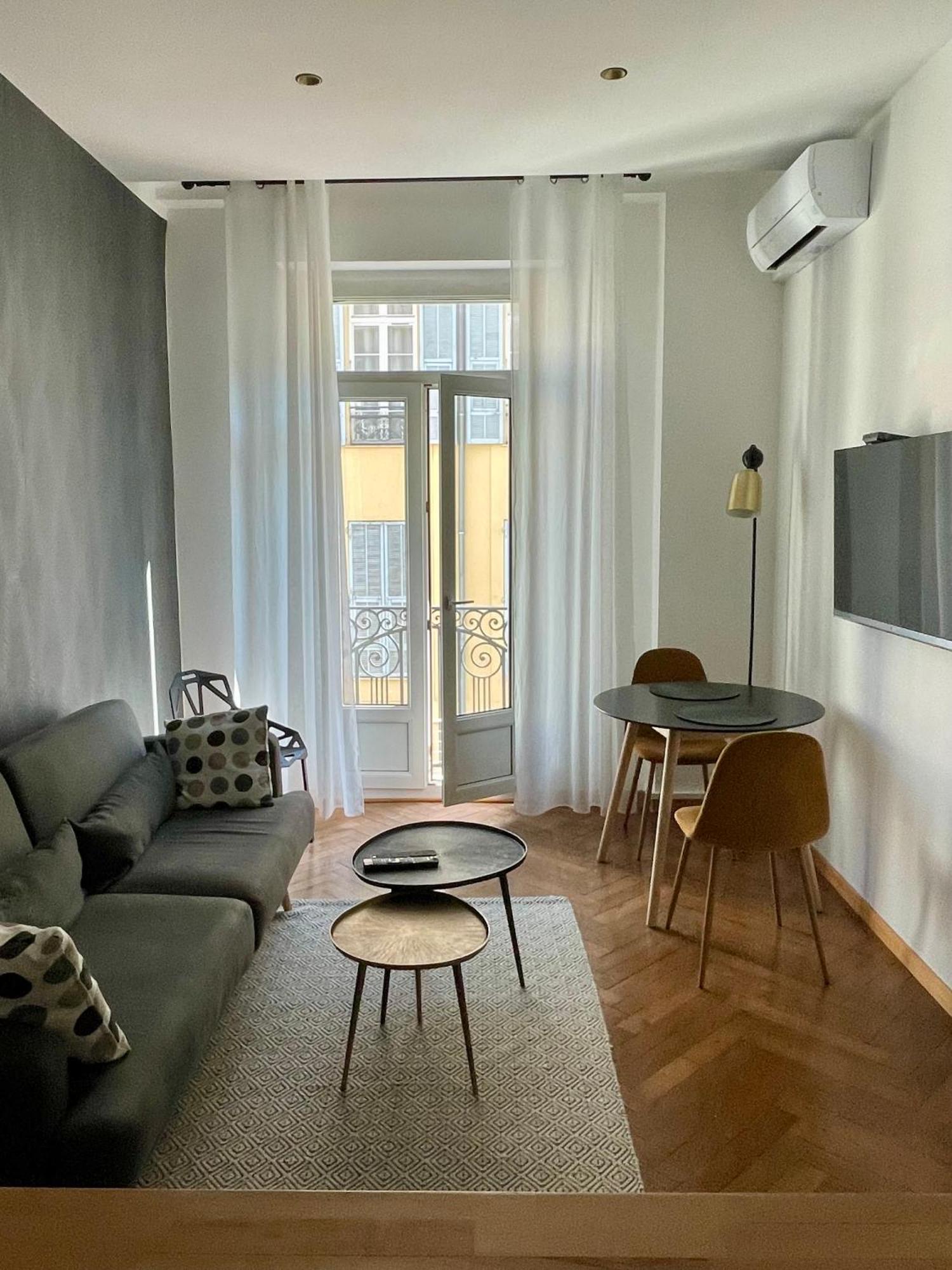 Appartement Superbe Au Coeur De Nice